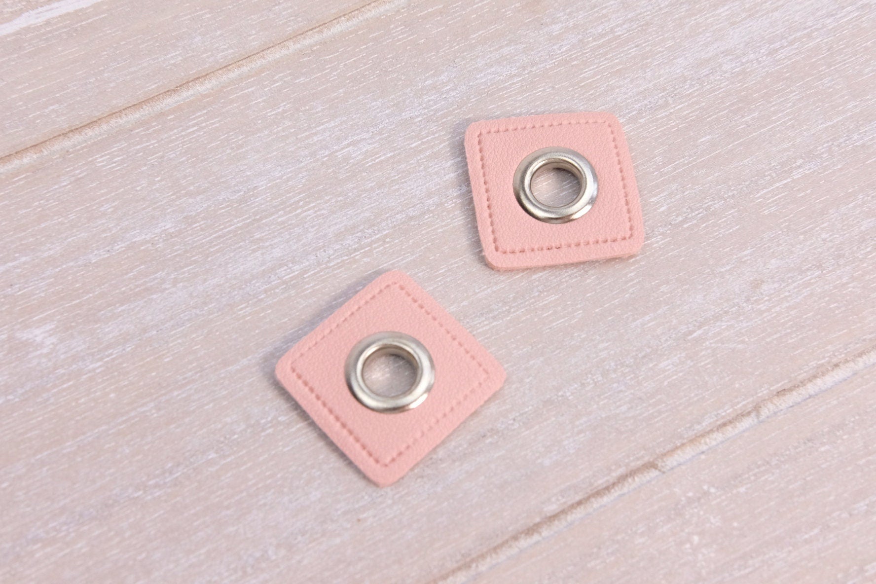 Ösenpatches Herz Stern 8mm im 2er Pack, Kordelpatches, Kunstlederöse rosa und braun - STOFFSTORCH